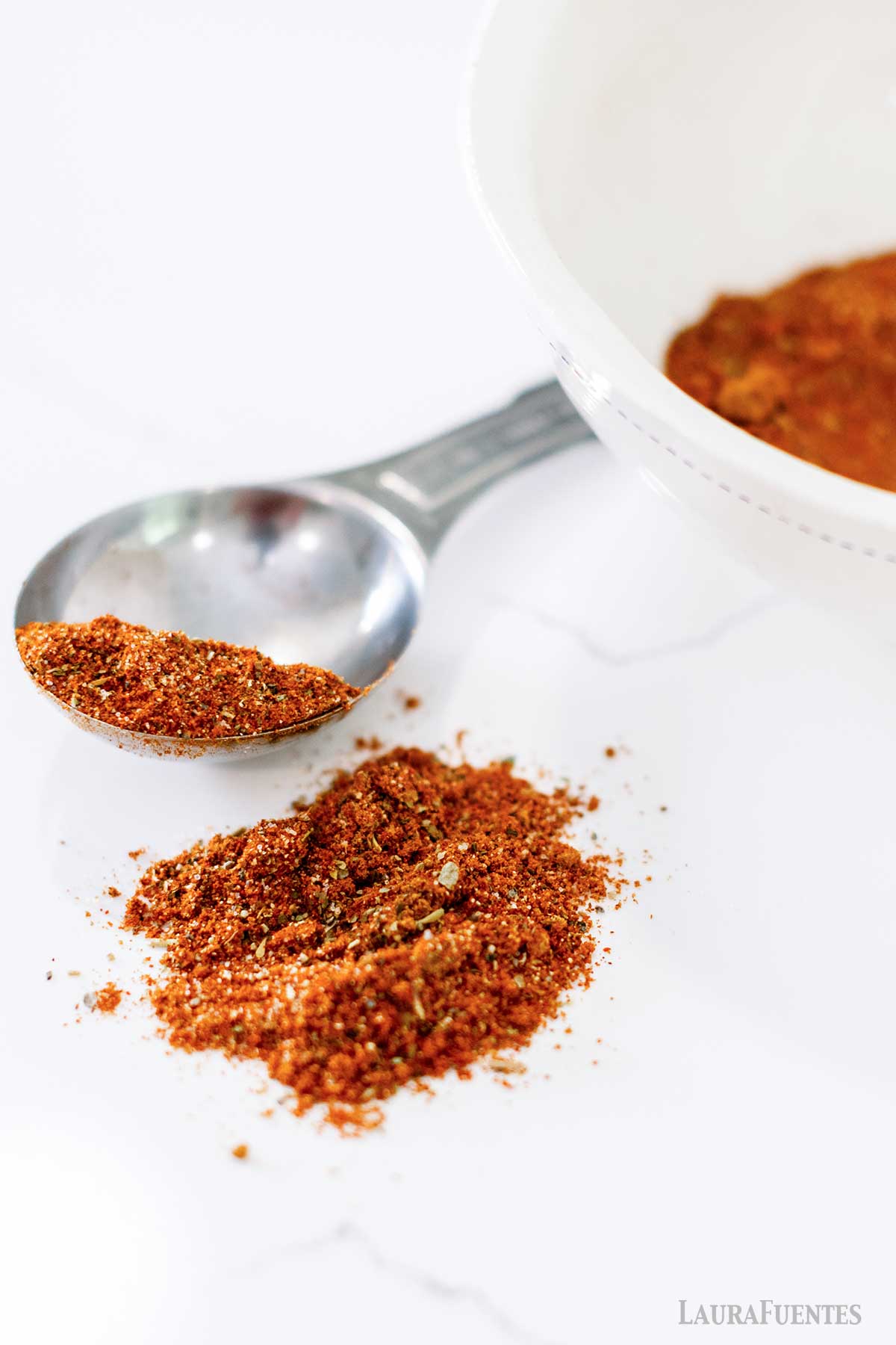 ¿Qué son los condimentos basicos? | Como Cocinar y Comer